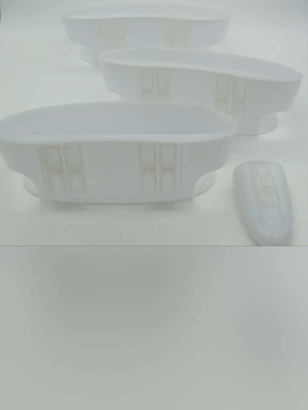 3M Command White/Clear Shower Caddy (3) & Razor Holder (1)